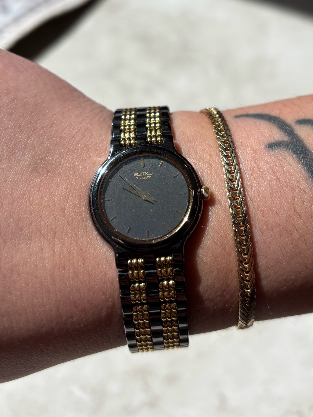 Vintage Seiko Quartz V701 Two-Tone Black And Gold Women's Watch (W/ Extensions)